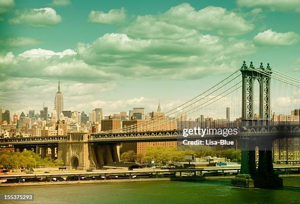 nyc skyline - 1920s new york stockfoto's en -beelden