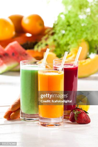fruit saft - gemüsesaft stock-fotos und bilder