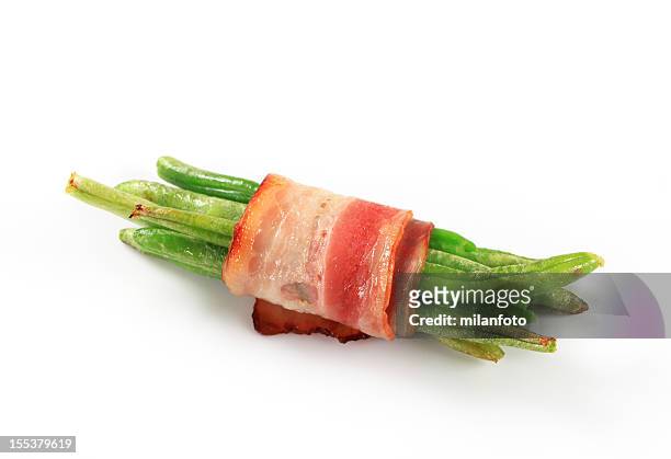 bacon beans wrap - bonen stockfoto's en -beelden