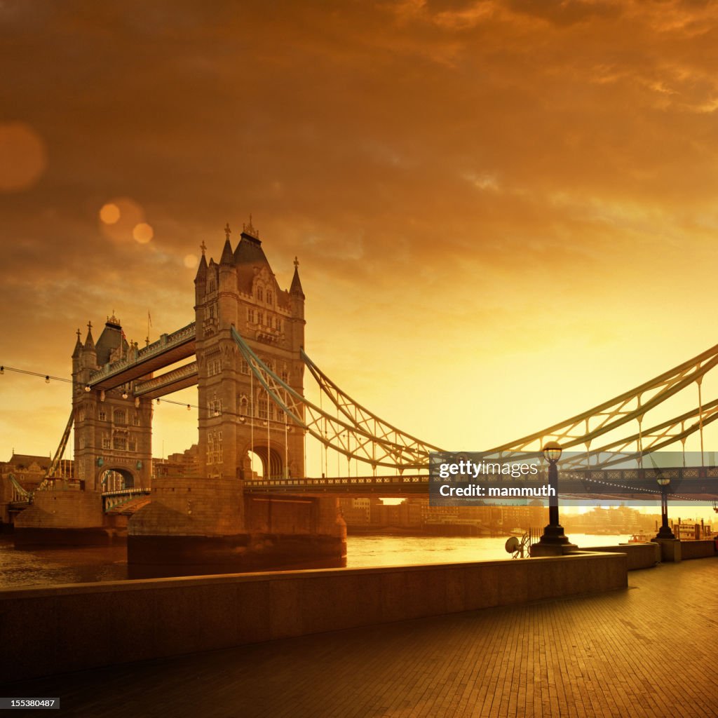 Tower Bridge and Thames river at dawn