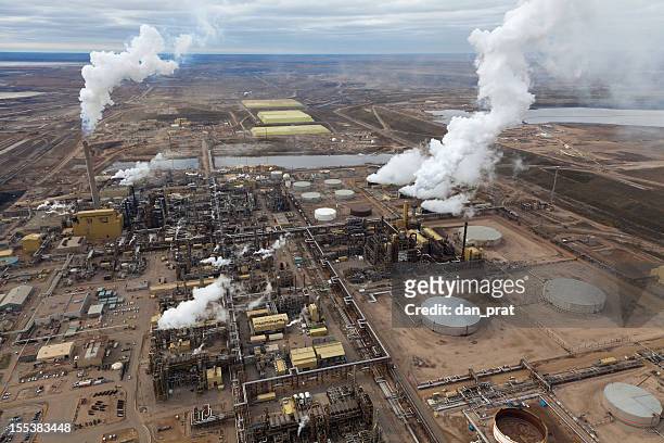 oilsands refinery - fort mcmurray stock pictures, royalty-free photos & images