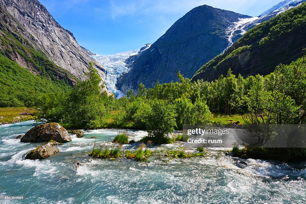 Glaciar Briksdal, Noruega