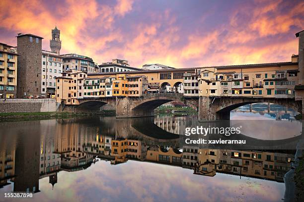 sunset in ponte vecchio - florence stock pictures, royalty-free photos & images