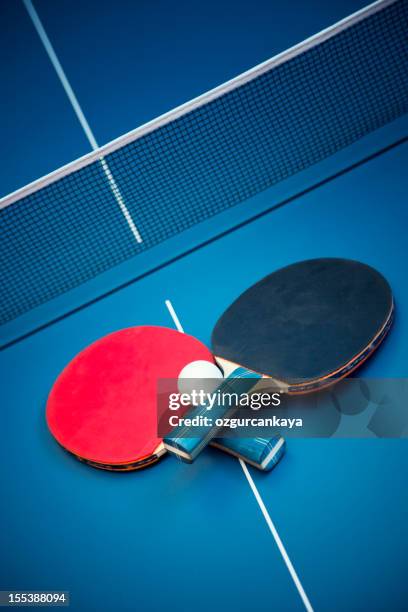 table tennis ball and bats - table tennis stock pictures, royalty-free photos & images