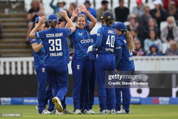 Kate Cross of England celebrates with her team mates after taking the wicket of Ellyse Perry of Australia during the Women's Ashes 3rd We Got Game...