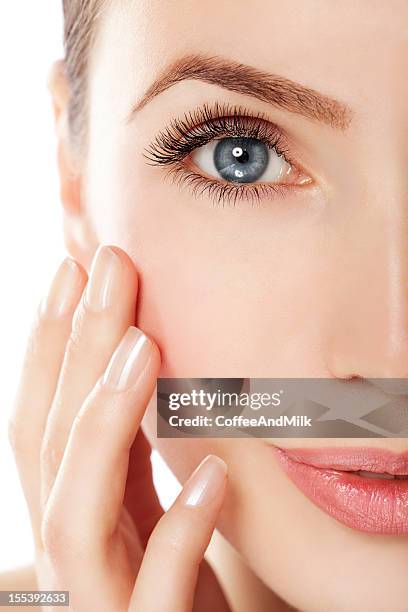 beautiful woman - wimper stockfoto's en -beelden