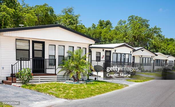 mobile home community - trailer home stock pictures, royalty-free photos & images