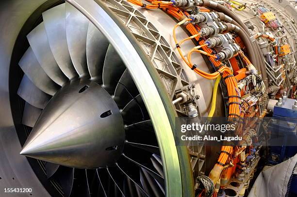 jet engine. - turbine stock-fotos und bilder