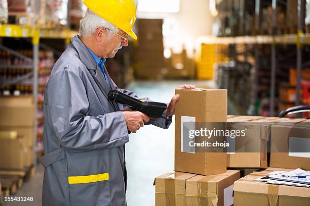 353 Using Compute Stock Photos, High-Res Pictures, and Images - Getty ...