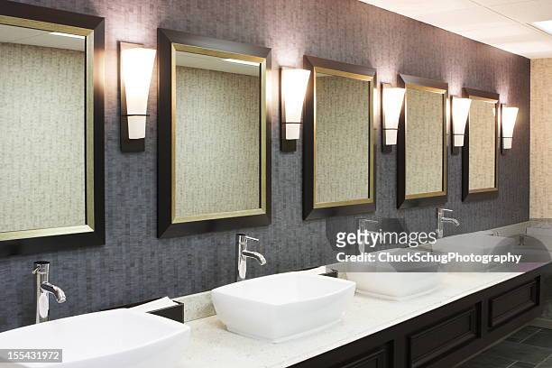 baño lujoso restaurante del hotel de - lava lamp fotografías e imágenes de stock