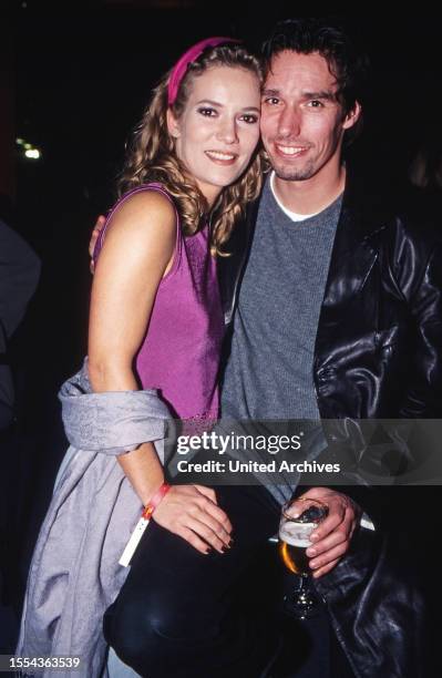 Michael Stich, deutscher Tennisspieler, mit Freundin Jessica Stockmann, Deutschland um 1991.