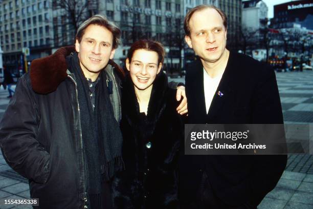 Das Böse, Fernsehfilm, Deutschland 1998, Regie: Christian Görlitz, Darsteller: Michael Kind, Annett Renneberg, Ulrich Tukur