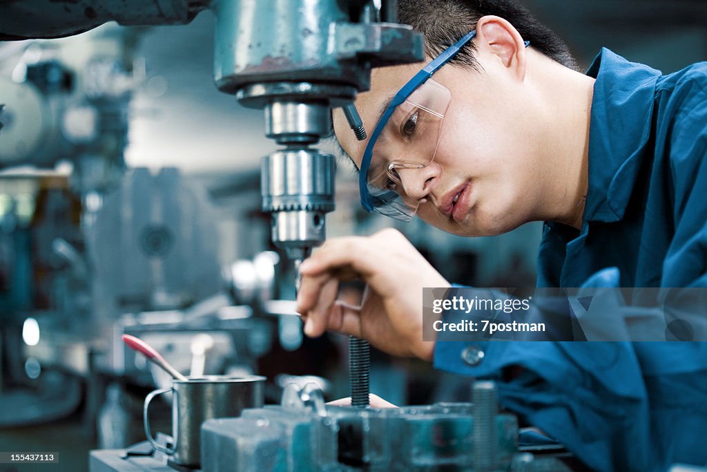 Industrial machinist