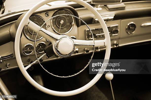 oldtimer cockpit - auto cockpit bildbanksfoton och bilder