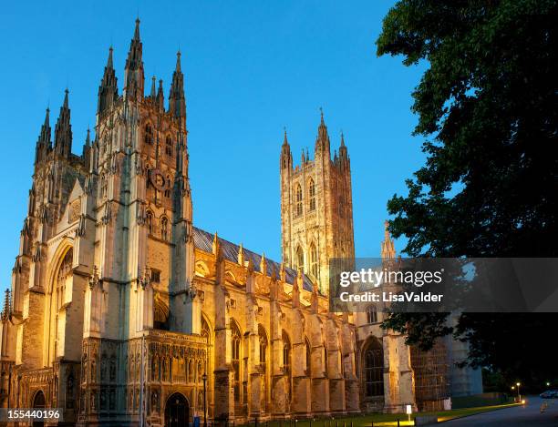 cattedrale di canterbury, regno unito - kent england foto e immagini stock