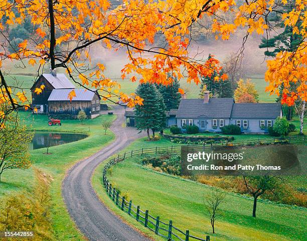 autumn in vermont - new england usa stock pictures, royalty-free photos & images