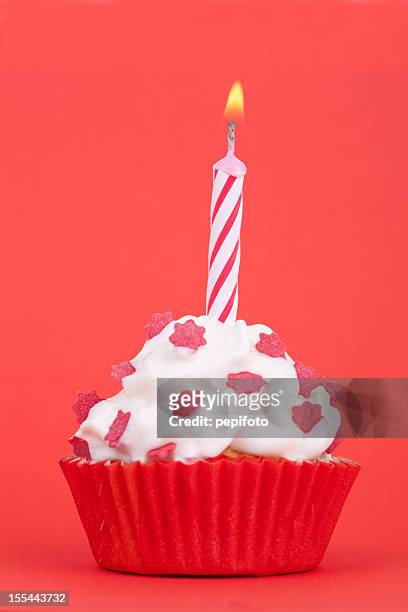 cupcake - cupcake stock pictures, royalty-free photos & images