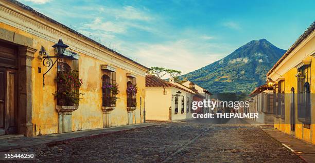 cobblestone street in antigua guatemal - guatemala bildbanksfoton och bilder