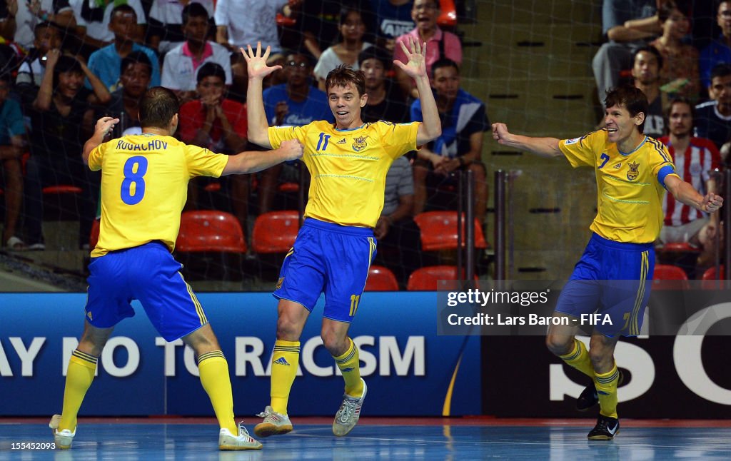 Thailand v Ukraine: Group A - FIFA Futsal World Cup Thailand 2012