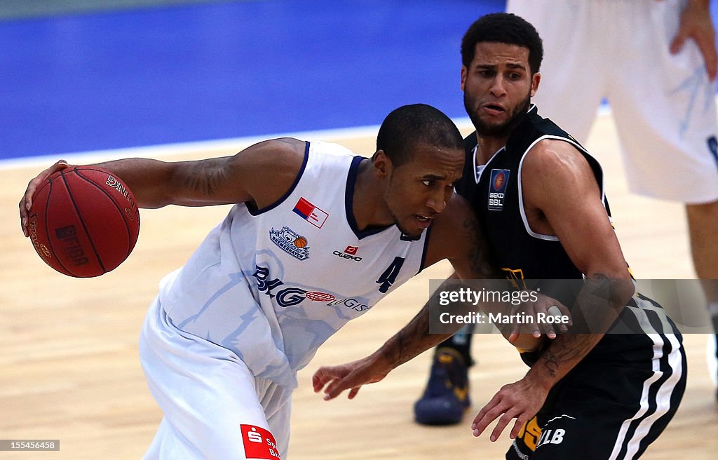 Eisbaeren Bremerhaven v Neckar RIESEN Ludwigsburg - Beko BBL