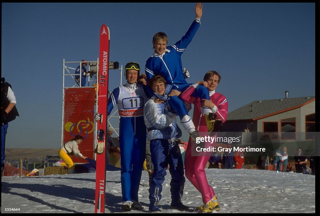 FINLAND TEAM 90M SKI JUMP GOLD
