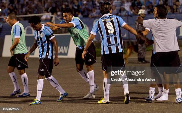 Players of Grêmio celebrate a goal during a match between Grêmio and Ponte Preta as part of the Brazilian Championship Serie A at Olímpico stadium on...