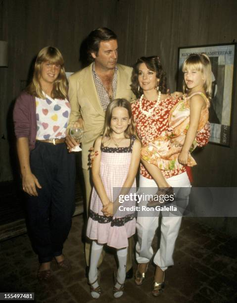 Robert Wagner, Natalie Wood, and Daughters Katie Wagner, Natasha Gregson Wagner, and Courtney Wagner