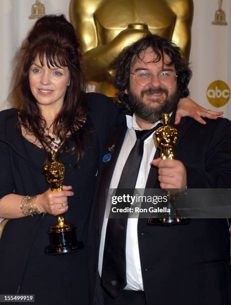 Fran Walsh and Peter Jackson, winners of Best Adapted Screenplay for The Lord of the Rings: The Return of the King