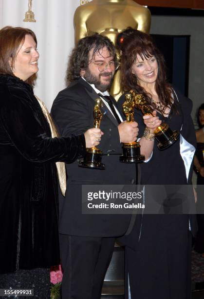 Philippa Boyens, Peter Jackson and Fran Walsh, winners of Best Adapted Screenplay for The Lord of the Rings: The Return of the King