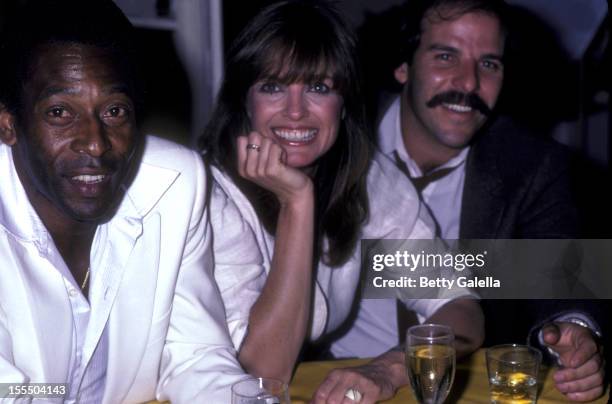 Actress Linda Gray and athlete Pele attend the premiere party for Victory on July 16, 1981 at St. Mortiz Hotel in New York City.