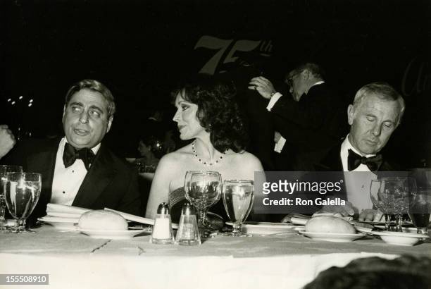 Television Executive Fred Silverman, actor Johnny Carson and wife Joanna Carson attend Friar's Club Entertainer of the Year Salute to Johnny Carson...