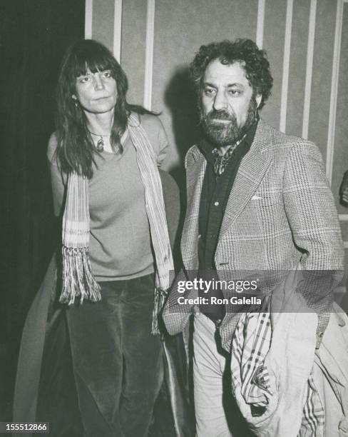 Activist Abbie Hoffman and wife Johanna Lawrenson attend the performance of Nightmother on May 19, 1983 at the Golden Theater in New York City.