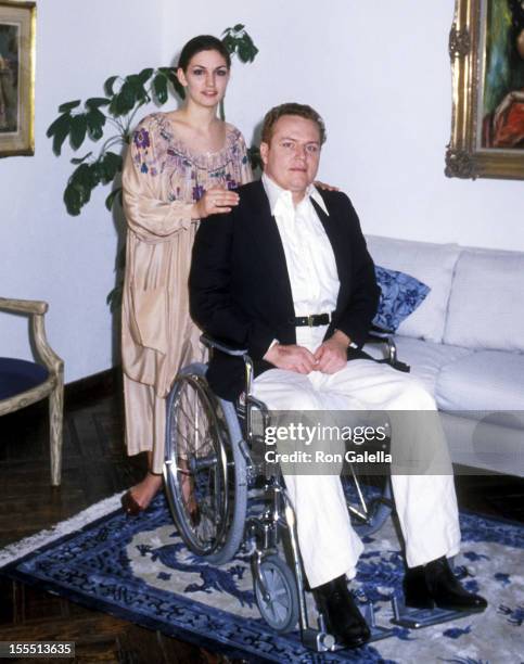 Publisher Larry Flynt and wife Althea Leasure on March 11, 1979 pose for exclusive photographs at their home in Los Angeles, California.