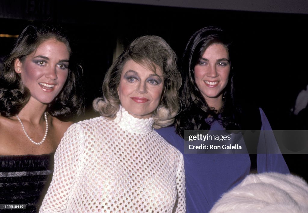 Actress Dorothy Malone and daughters Diane Bergerac and Mimi Bergerac