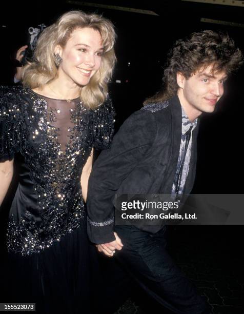 Actress Cynthia Rhodes and musician Richard Marx attend the 45th Annual Golden Globe Awards on January 23, 1988 at Beverly Hilton Hotel in Beverly...