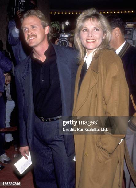 Actress Helen Shaver and husband Steve Smith attend the Sommersby Westwood Premiere on January 2, 1993 at Mann Bruin Theatre in Westwood, California.