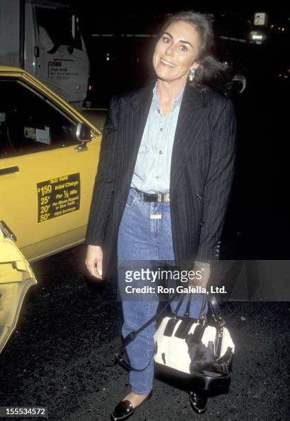Journalist Kathleen Sullivan attends the Texasville New York City Premiere on September 26, 1990 at City Cinemas Cinema 2 in New York City.