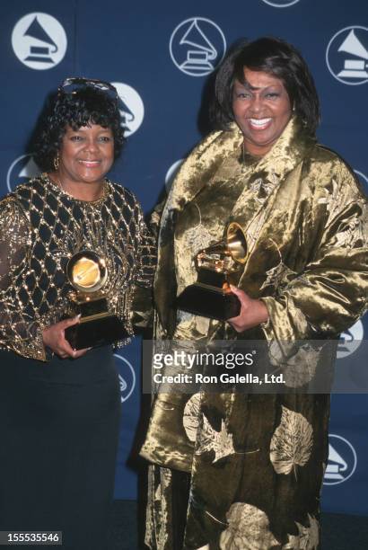 Singers Shirley Ceasar and Cissy Houston attend the 39th Annual Grammy Awards on February 26, 1997 at Madison Square Garden in New York City.