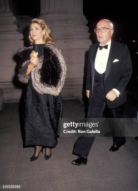 Businessman John Gutfreund and wife Susan Gutfreund attend Dinner Gala Honoring Gianni Agnelli on October 29, 1991 at the Metropolitan Museum of...