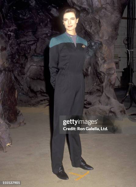 Actress Terry Farrell attends the Press Conference to Announce the Cast of Star Trek: Deep Space Nine on September 2, 1992 at Paramount Studios in...