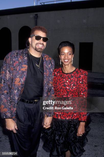 Comedian Sinbad and wife Meredith Adkins attend 17th Annual People's Choice Awards on March 11, 1991 at Paramount Studios in Hollywood, California.