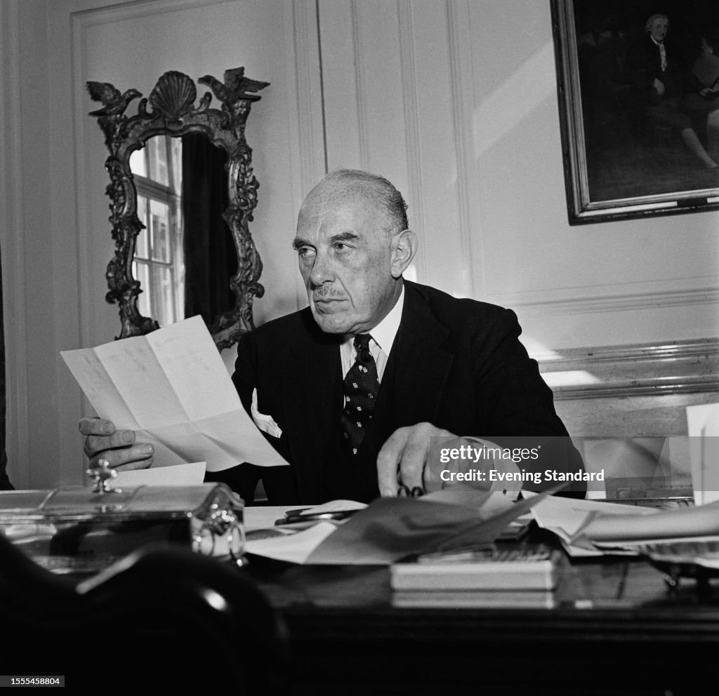 Lord Chandos, 1958