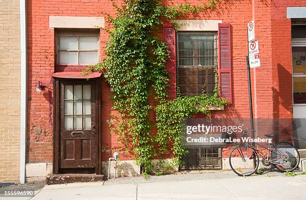 french bicycle - montreal downtown stock pictures, royalty-free photos & images
