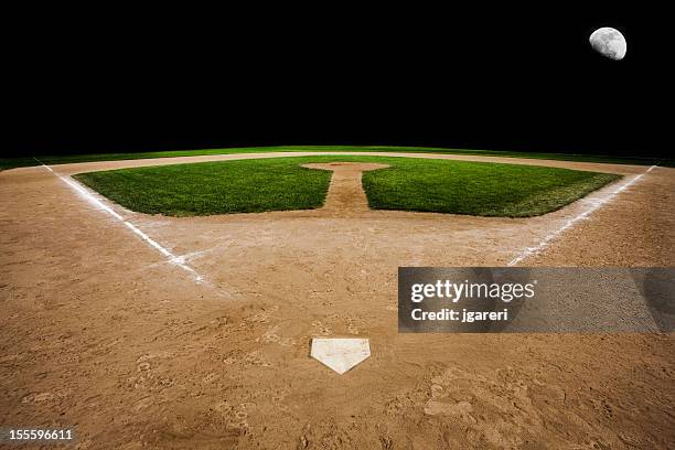 baseball pitch with the focus on home - 2nd base stock pictures, royalty-free photos & images