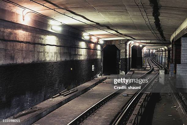 subway line - toronto subway stock pictures, royalty-free photos & images