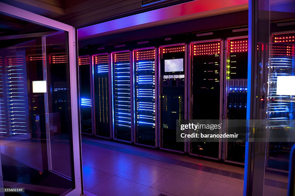 Hi-Tech-Data Center