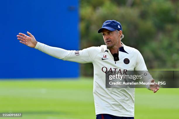 Luis Enrique reacts during a Paris Saint-Germain training session at PSG Campus on July 19, 2023 in Poissy, France.