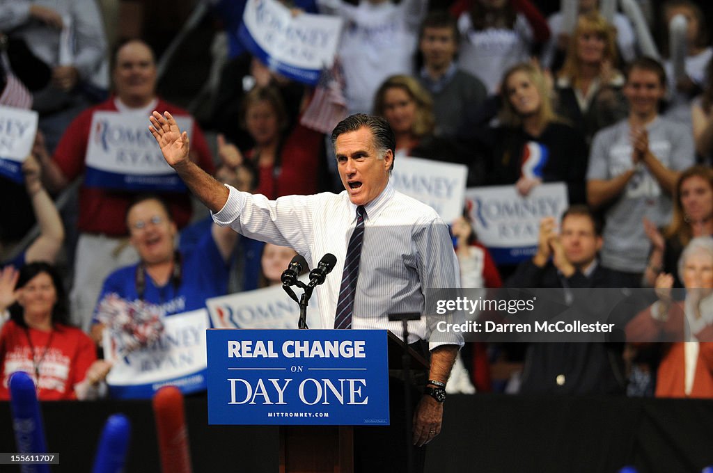 Romney Campaigns Throughout Swing States Ahead Of Presidential Election