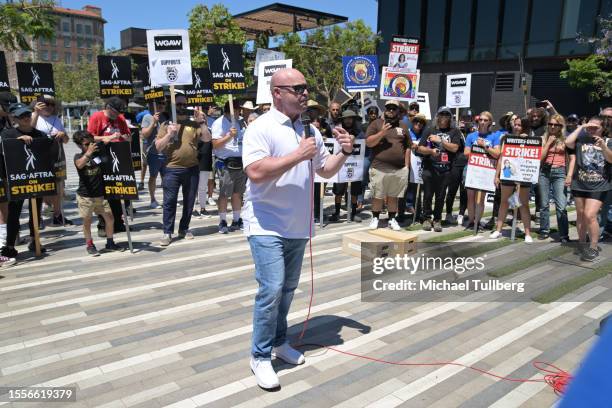 General President of the International Brotherhood of Teamsters Sean O'Brien speaks to union members at the SAG-AFTRA/WGA picket line at Amazon...