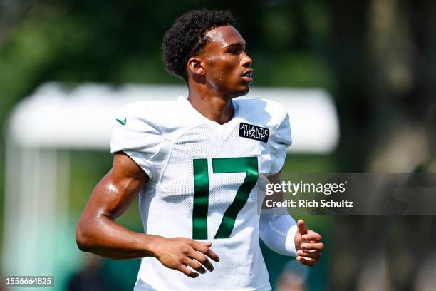 Wide receiver Garrett Wilson of the New York Jets works out during training camp at Atlantic Health Jets Training Center on July 26, 2023 in Florham...